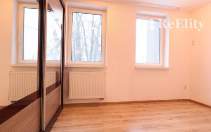 PRENÁJOM 3 izbový byt s balkónom, Vrútky