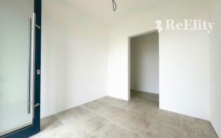 NOVOSTAVBA 4-izbový bungalov,  969 m2, Príbovce