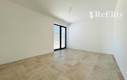 NOVOSTAVBA 4-izbový bungalov,  969 m2, Príbovce