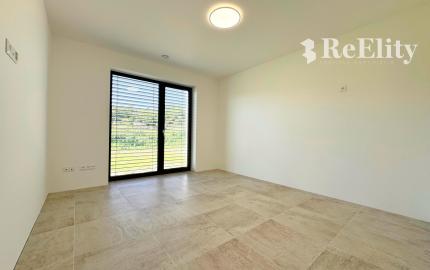 NOVOSTAVBA 4-izbový bungalov,  969 m2, Príbovce