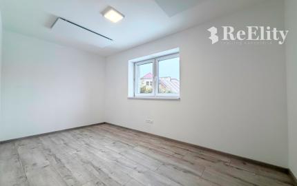 Zrekonštruovaný rodinný dom, 547 m² – Martin, Podháj