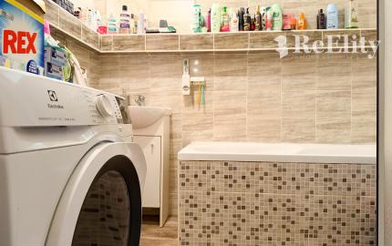 2 izbový byt s balkónom, 61 m2, Vrútky