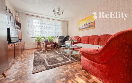 *REZERVOVANÝ* 3 izbový byt Turany, 3.p/4 s výťahom