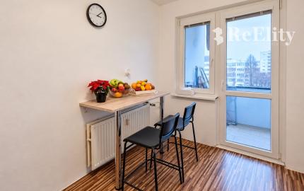Priestranný 2 izbový byt, 50,72 m2, Martin - Záturčie
