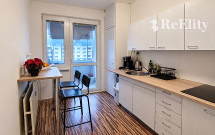 Priestranný 2 izbový byt, 50,72 m2, Martin - Záturčie