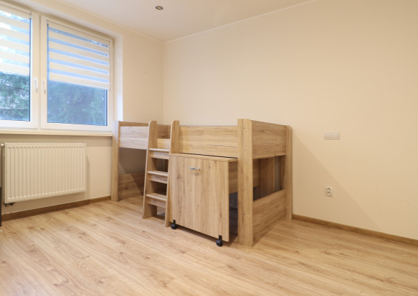 PRENÁJOM 3 izbový byt s balkónom, Vrútky