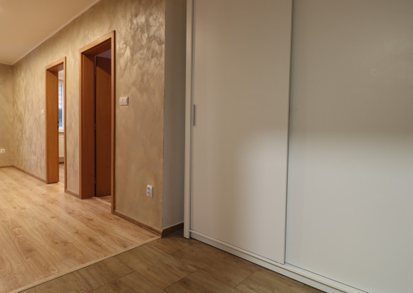 PRENÁJOM 3 izbový byt s balkónom, Vrútky