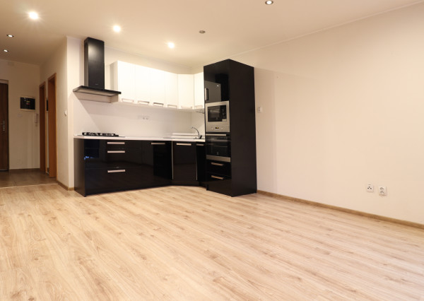 PRENÁJOM 3 izbový byt s balkónom, Vrútky