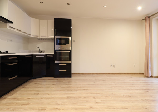 PRENÁJOM 3 izbový byt s balkónom, Vrútky