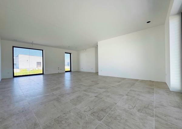 NOVOSTAVBA 4-izbový bungalov,  969 m2, Príbovce