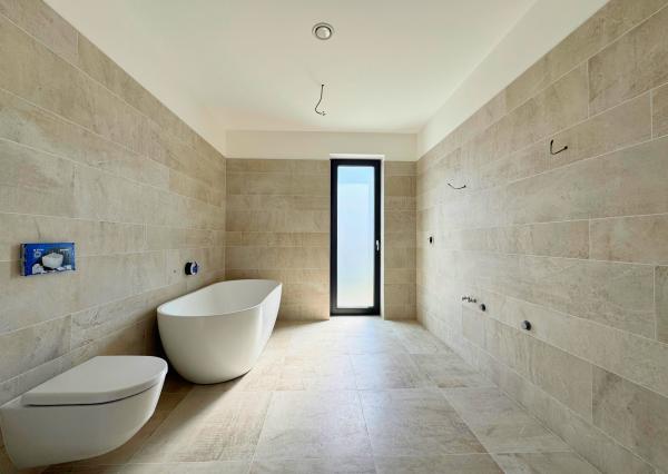 NOVOSTAVBA 4-izbový bungalov,  969 m2, Príbovce