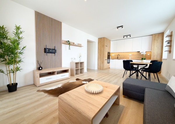 Na prenájom: Moderný 2-izbový byt s parkovacím miestom – Martin, Priekopa