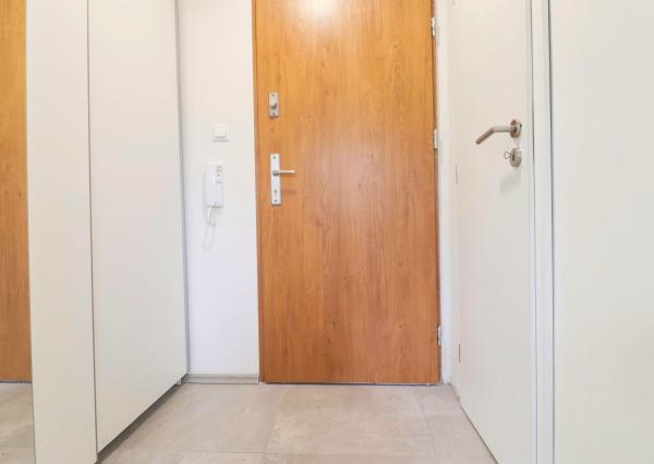 Na PRENÁJOM 1 izbový byt, 30 m2, Martin - Košúty I