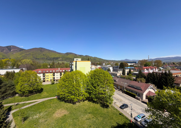 2 izbový byt s balkónom, 61 m2, Vrútky