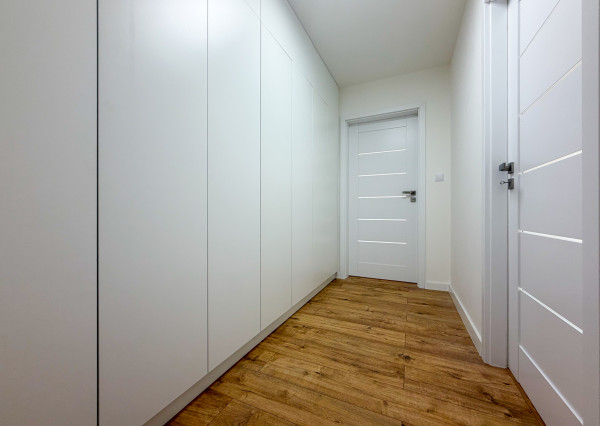 Nadštandardný 3-izbový byt po kompletnej rekonštrukcii (85 m²) s veľkým balkónom