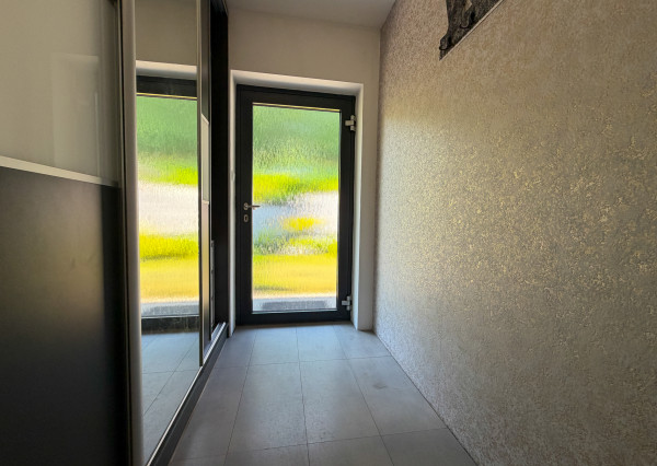 4-izbový bungalov s veľkým pozemkom a nádhernými výhľadmi – Necpaly
