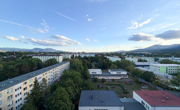 *REZERVOVANÝ* Sympatický 2 izbový byt Martin - Sever - fotografia 9