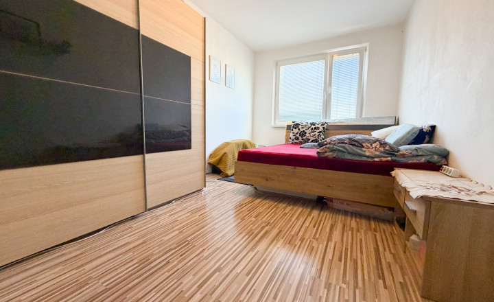 2-IZBOVÝ BYT S LOGGIOU PO ČIASTOČNEJ REKONŠTRUKCII, Martin - Záturčie - fotografia 3