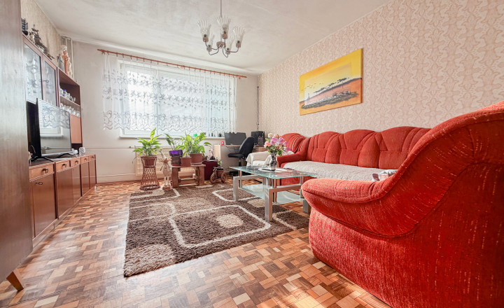 *REZERVOVANÝ* 3 izbový byt Turany, 3.p/4 s výťahom - fotografia 3